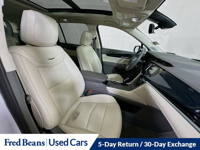 Used 2024 Cadillac XT6 Premium Luxury w/ Technology Package image 32