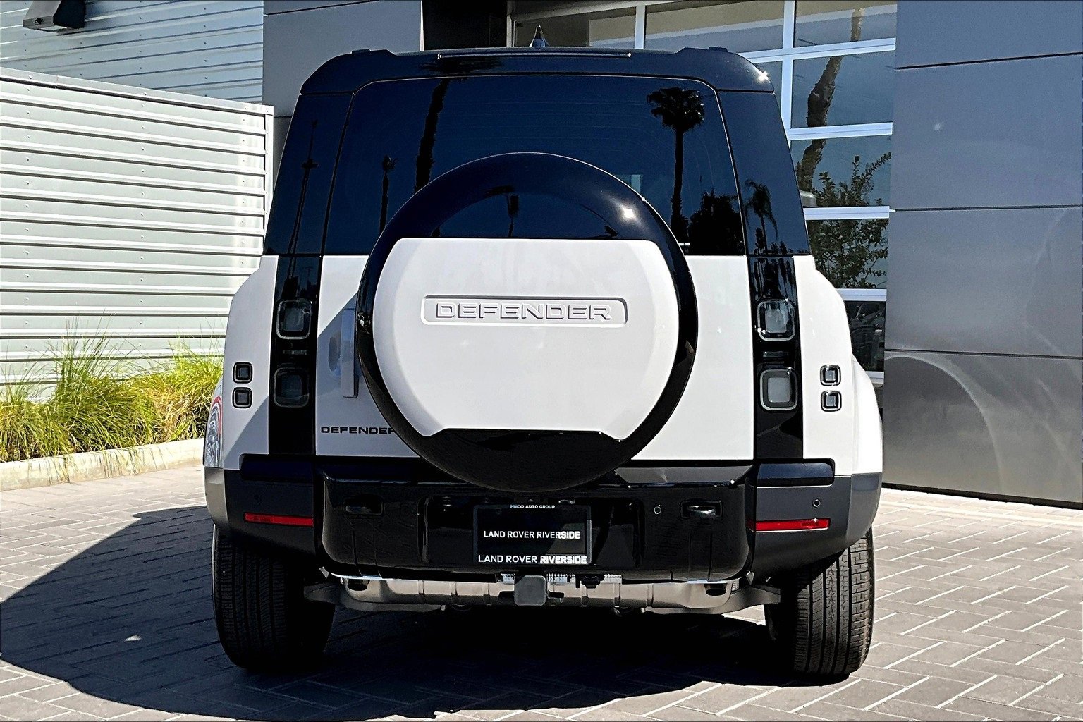 New 2026 Land Rover Defender 110 S image 4