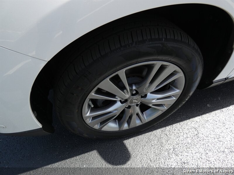 Used 2013 Lexus RX 450h AWD w/ Navigation Pkg image 17