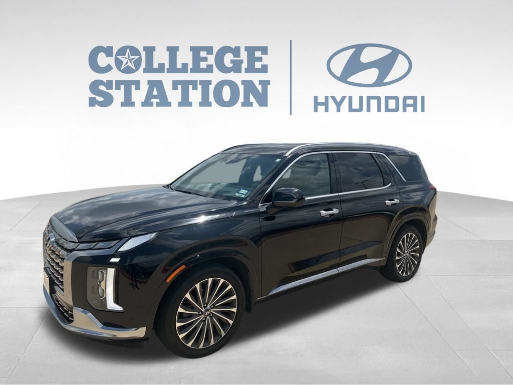 Used 2023 Hyundai Palisade Calligraphy w/ Winter Package AWD/4WD image 7