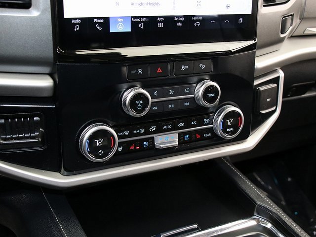 Used 2024 Ford Expedition Max XLT image 21
