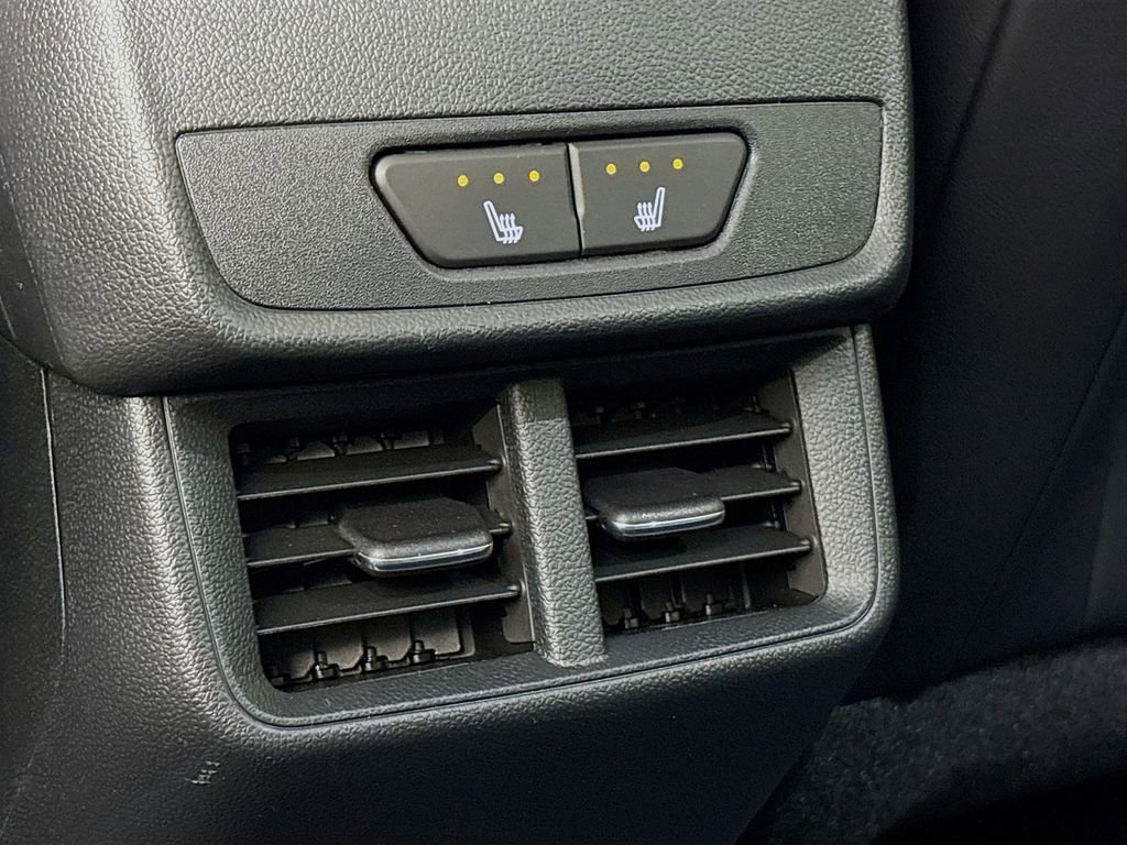 New 2026 GMC Terrain Denali w/ LPO, Black Badging Package image 25