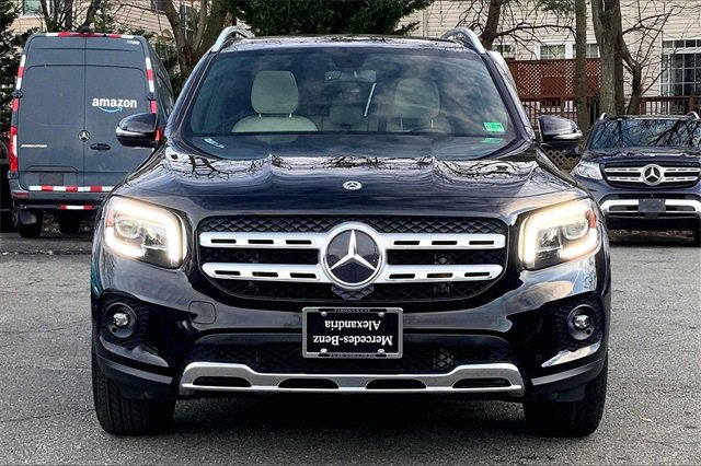 Used 2020 Mercedes-Benz GLB 250 4MATIC image 2