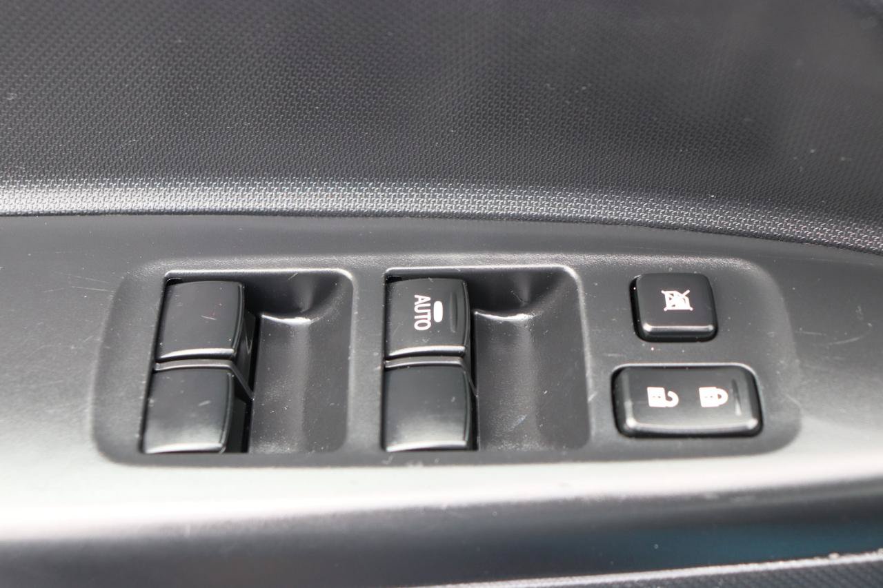Used 2024 Mitsubishi Mirage ES FWD image 38