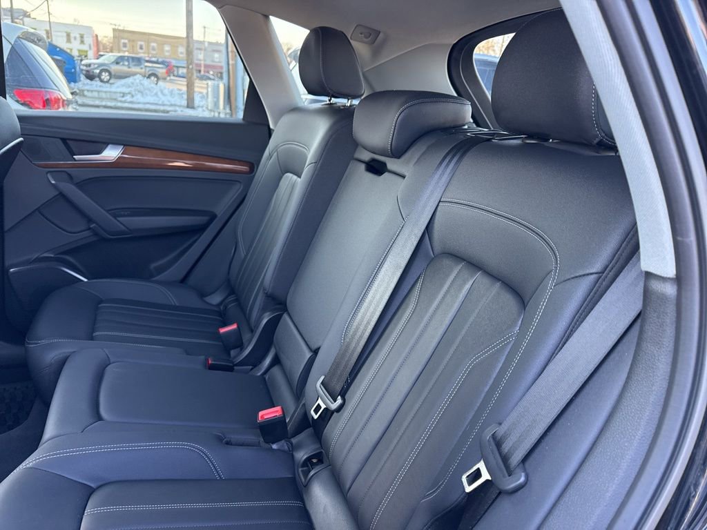Used 2024 Audi Q5 2.0T Premium image 26