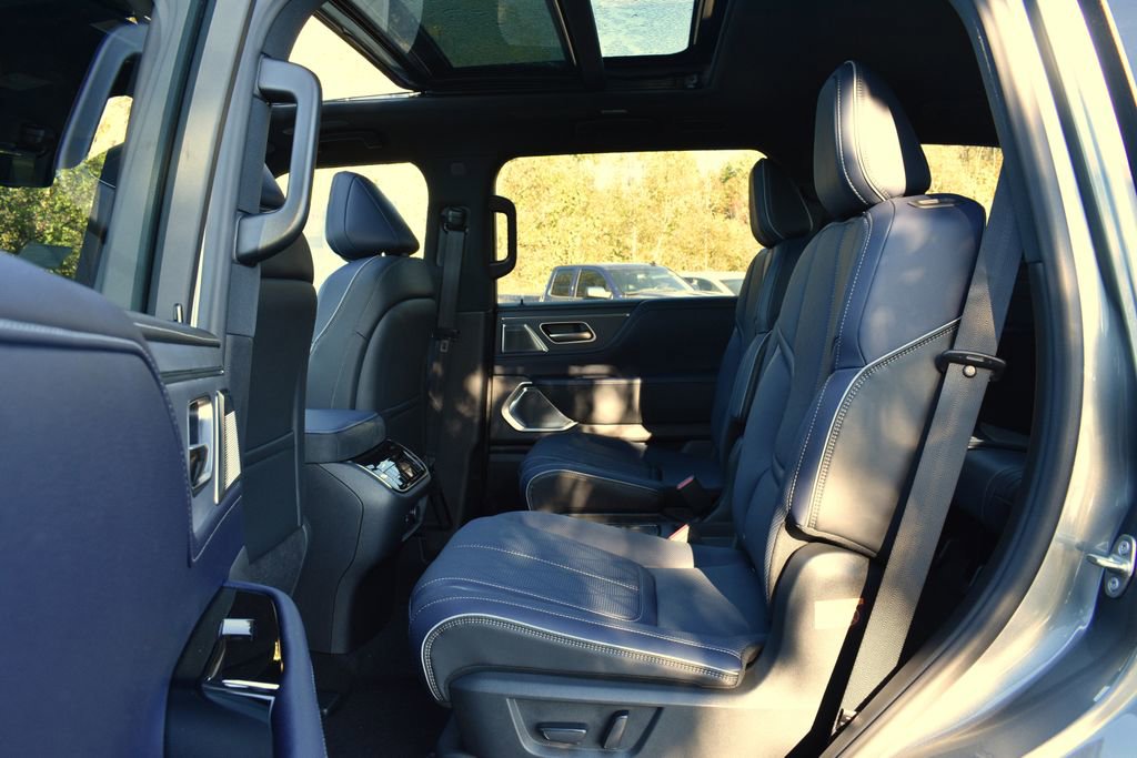 New 2026 INFINITI QX80 4WD image 27