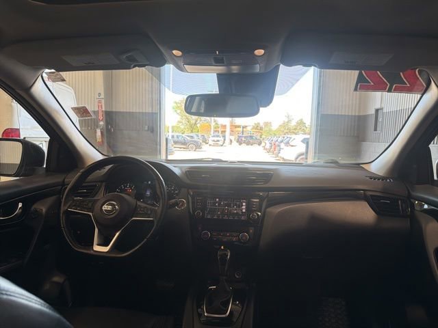 Certified 2022 Nissan Rogue Sport SL w/ Premium Package AWD/4WD image 14