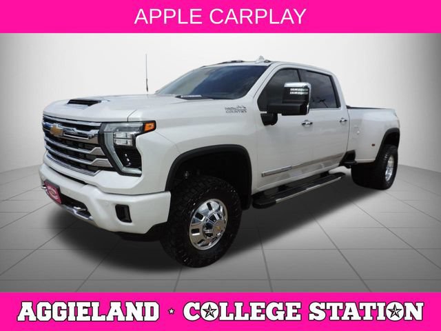 Used 2024 Chevrolet Silverado 3500 High Country w/ High Country Premium Package AWD/4WD image 8