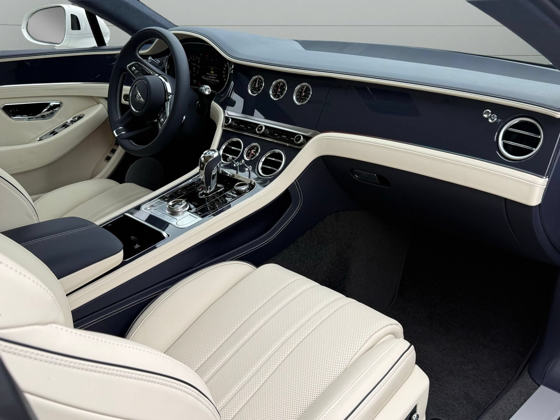 New 2026 Bentley Continental GT AWD/4WD image 46