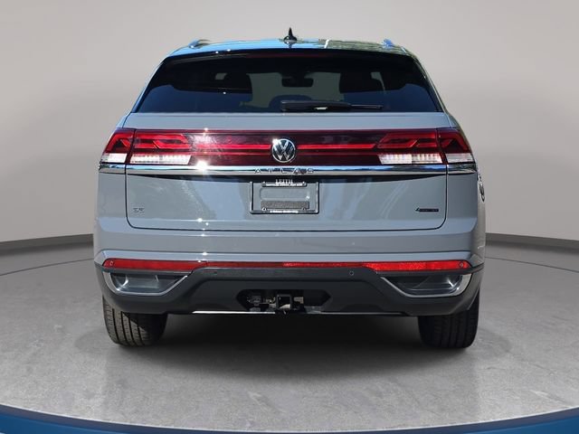 Used 2024 Volkswagen Atlas Cross Sport SE AWD/4WD image 7