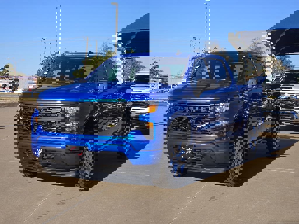 New 2026 Chevrolet Silverado 1500 Custom image 3