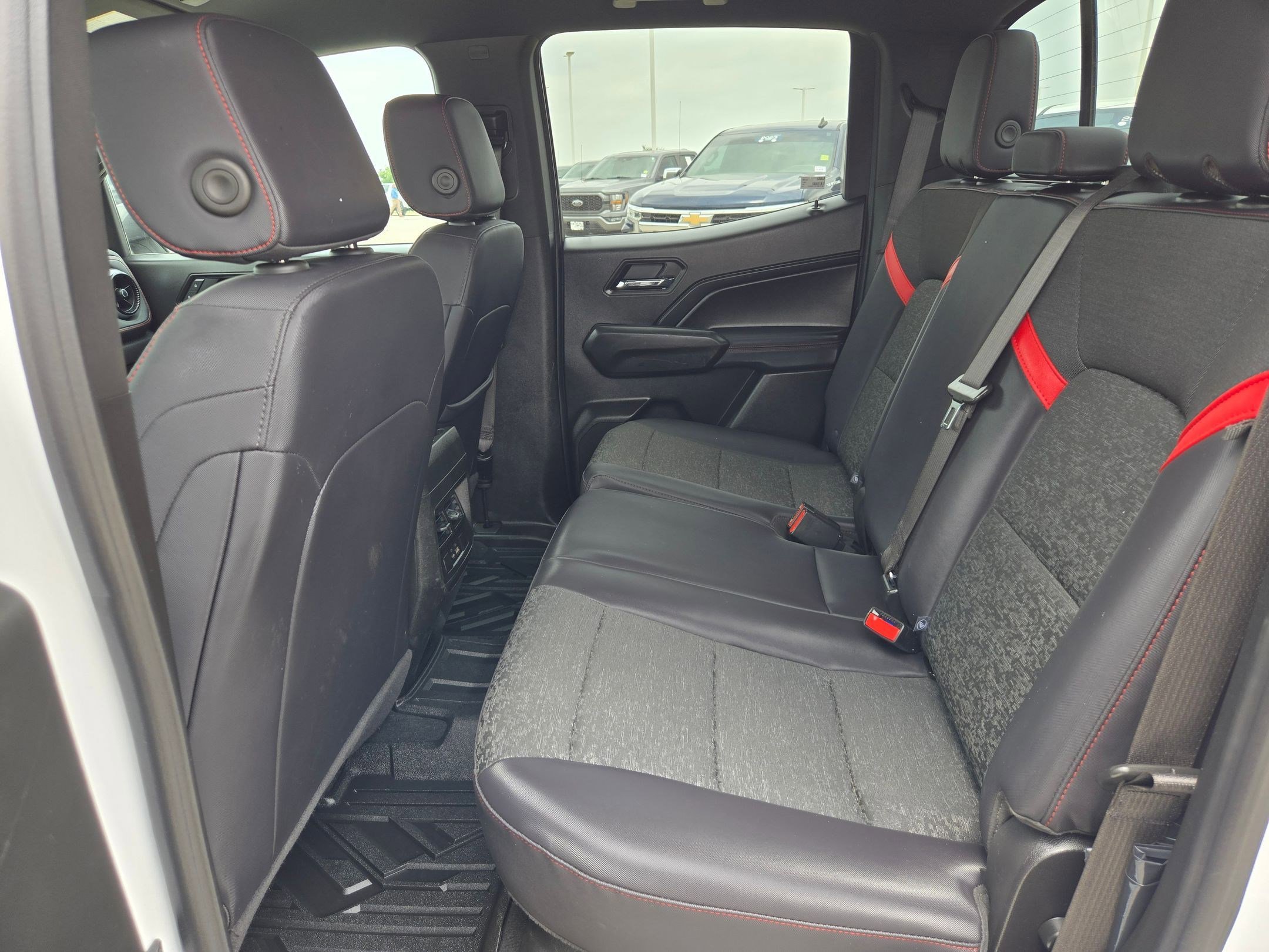 Certified 2025 Chevrolet Colorado Z71 AWD/4WD image 13