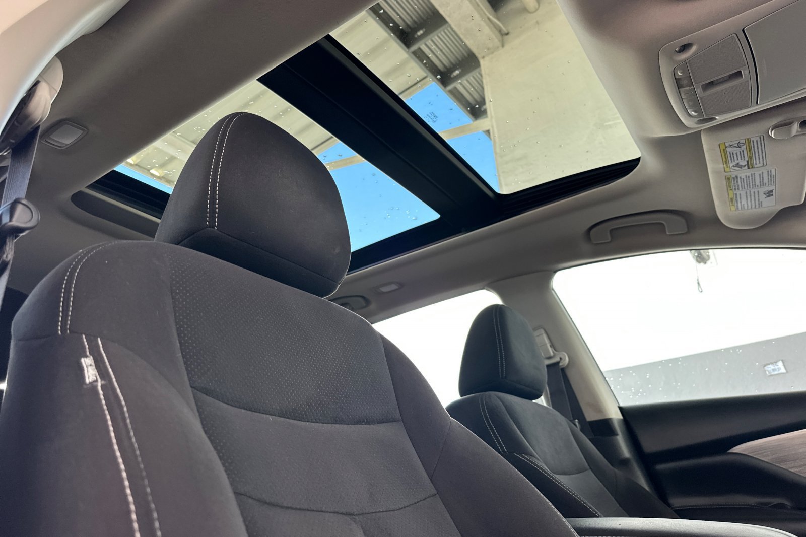 Used 2018 Nissan Murano SV w/ Premium Package FWD image 21