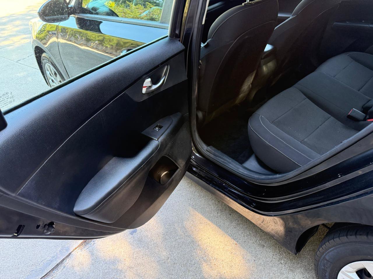 Used 2019 Kia Forte Sedan FWD image 9