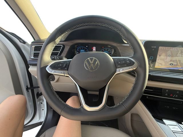 New 2025 Volkswagen Atlas SEL image 12