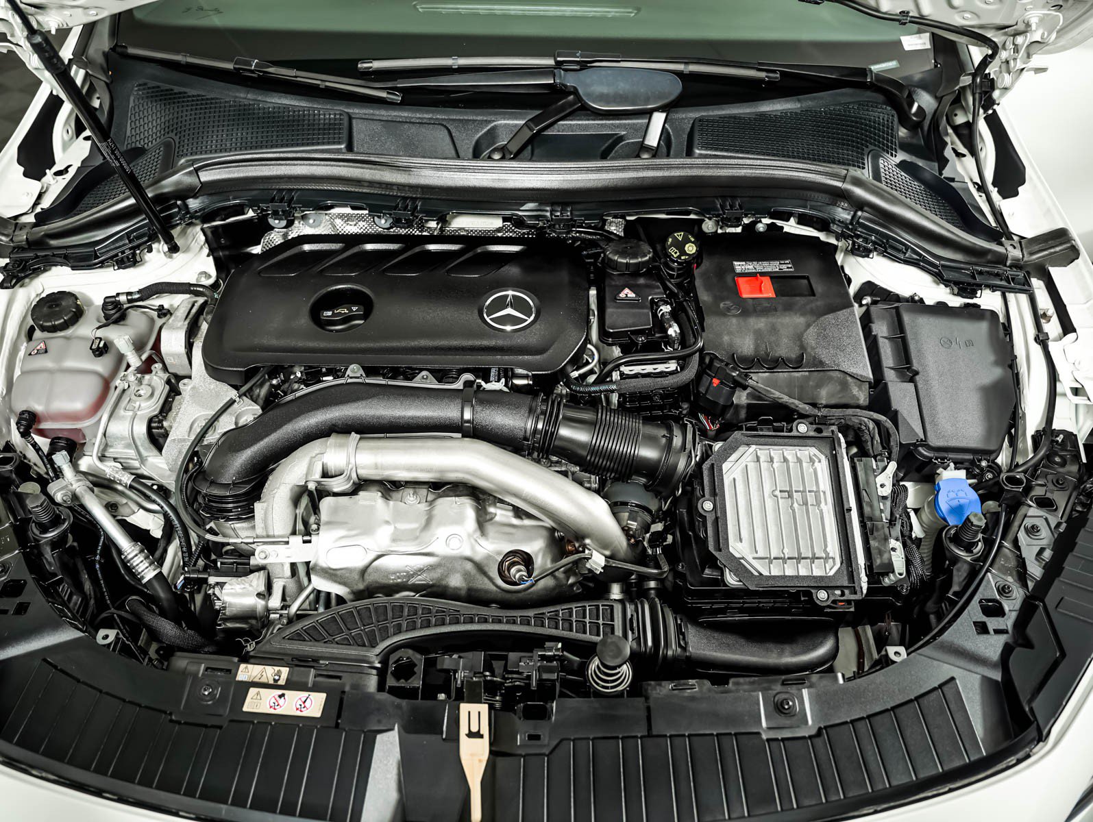 Certified 2026 Mercedes-Benz GLA 250 image 3