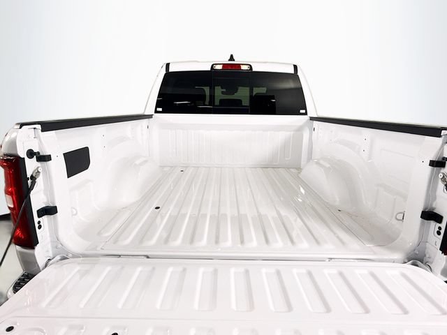 Used 2026 RAM 1500 Laramie AWD/4WD image 25