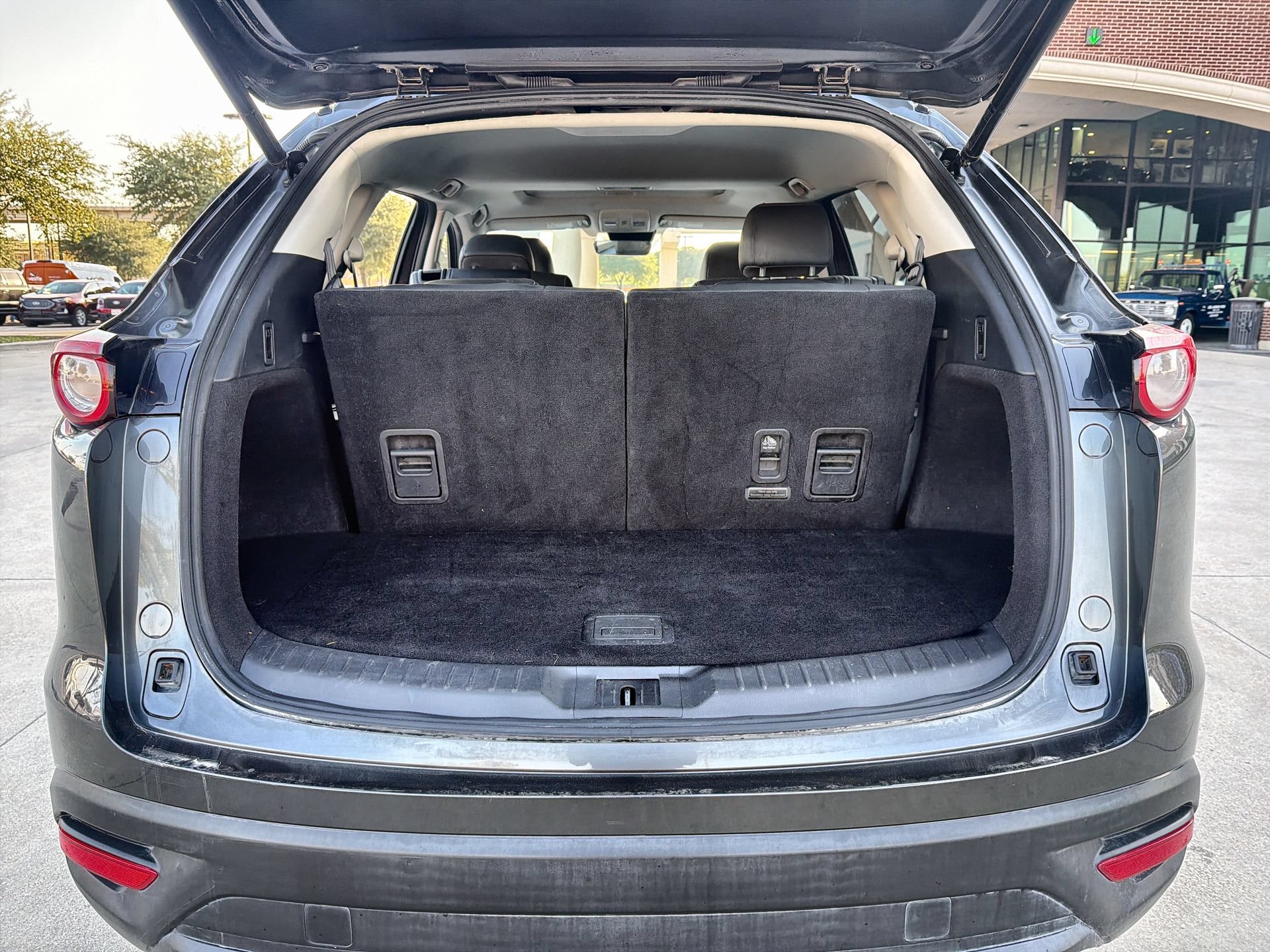 Used 2023 MAZDA CX-9 Touring Plus AWD/4WD image 25