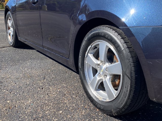 Used 2014 Chevrolet Cruze LT FWD image 14