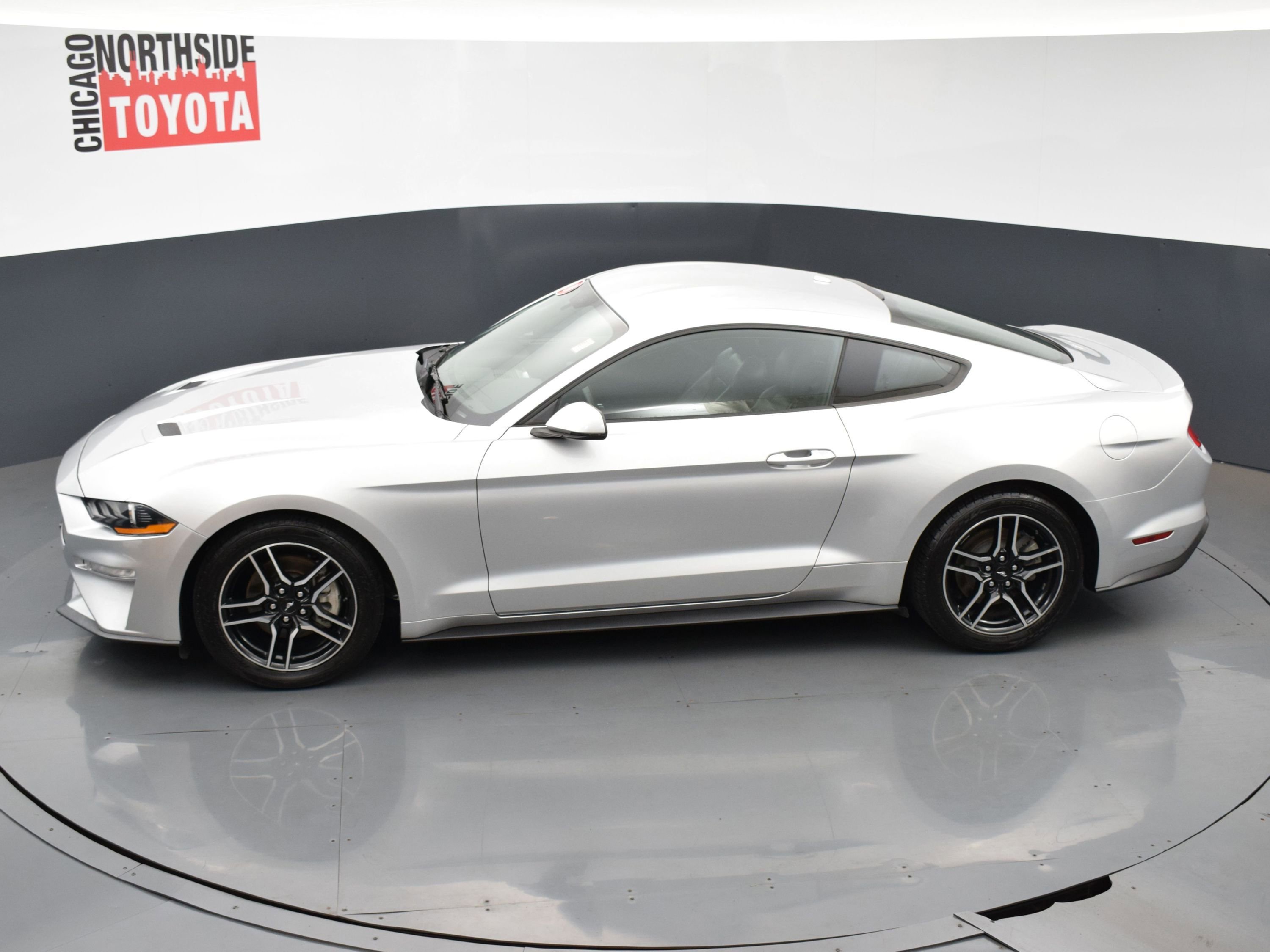 Used 2019 Ford Mustang Premium image 19
