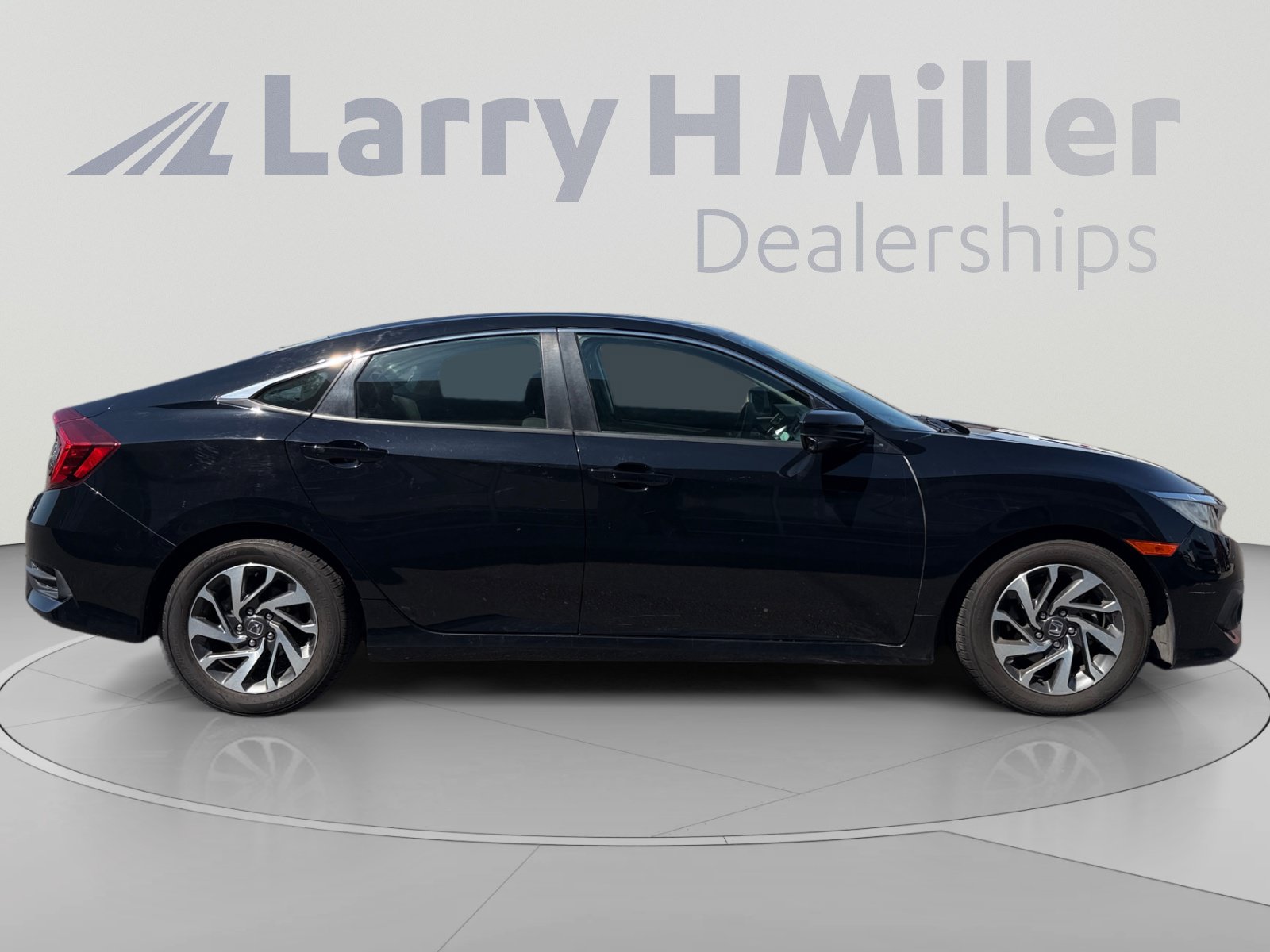 Used 2016 Honda Civic EX image 6