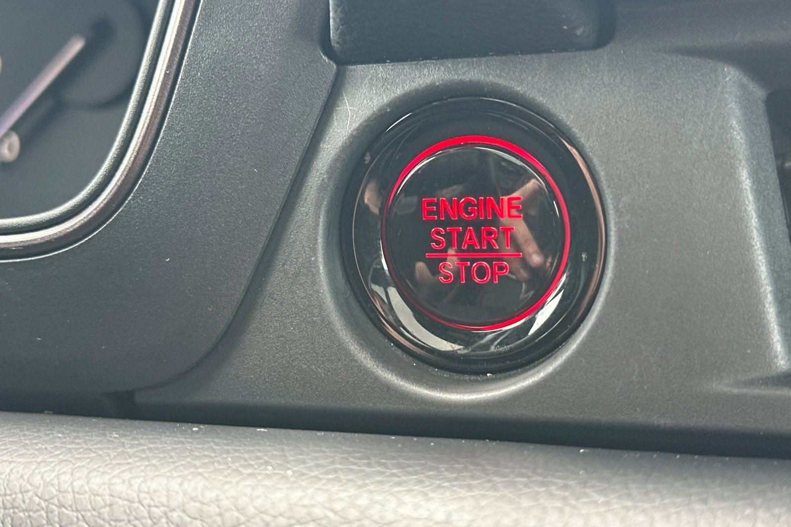 Certified 2024 Honda Pilot TrailSport image 27