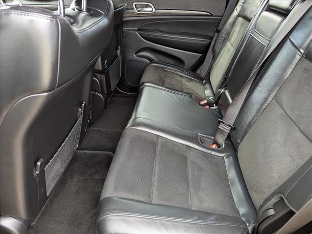 Used 2022 Jeep Grand Cherokee Laredo X AWD/4WD image 18