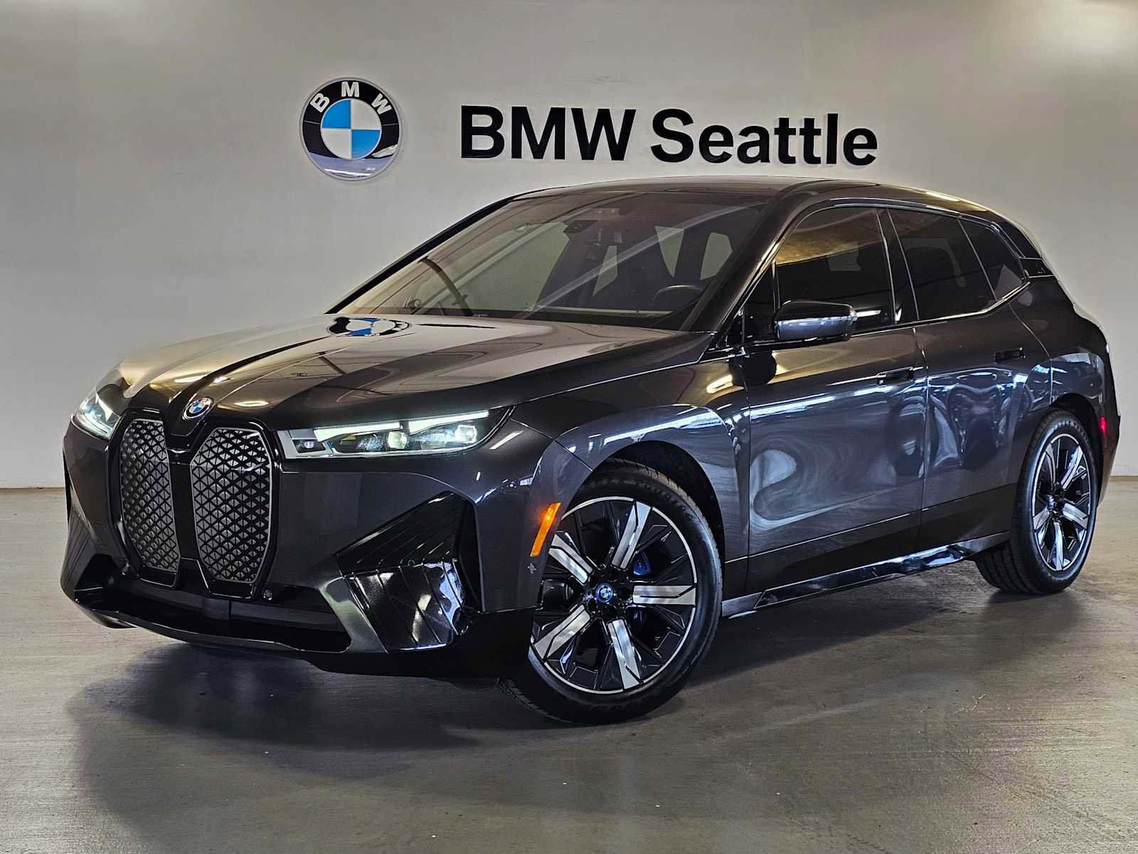 Certified 2023 BMW iX M60 w/ Executive Package AWD/4WD image 1