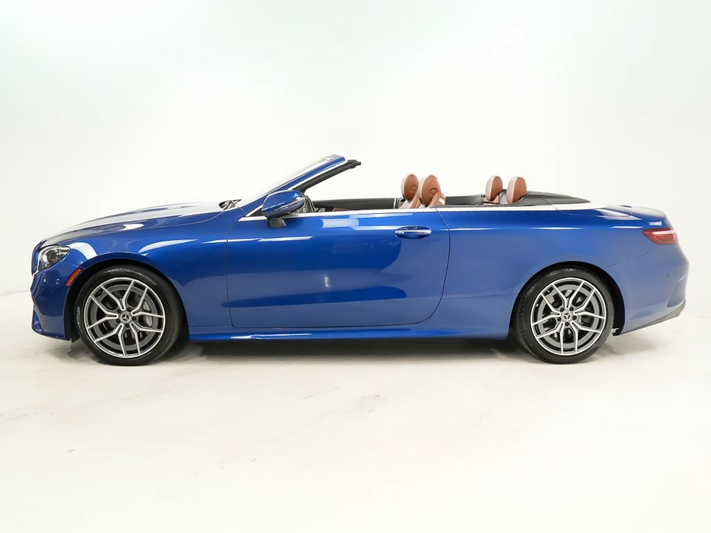 Used 2022 Mercedes-Benz E 450 4MATIC Cabriolet image 2