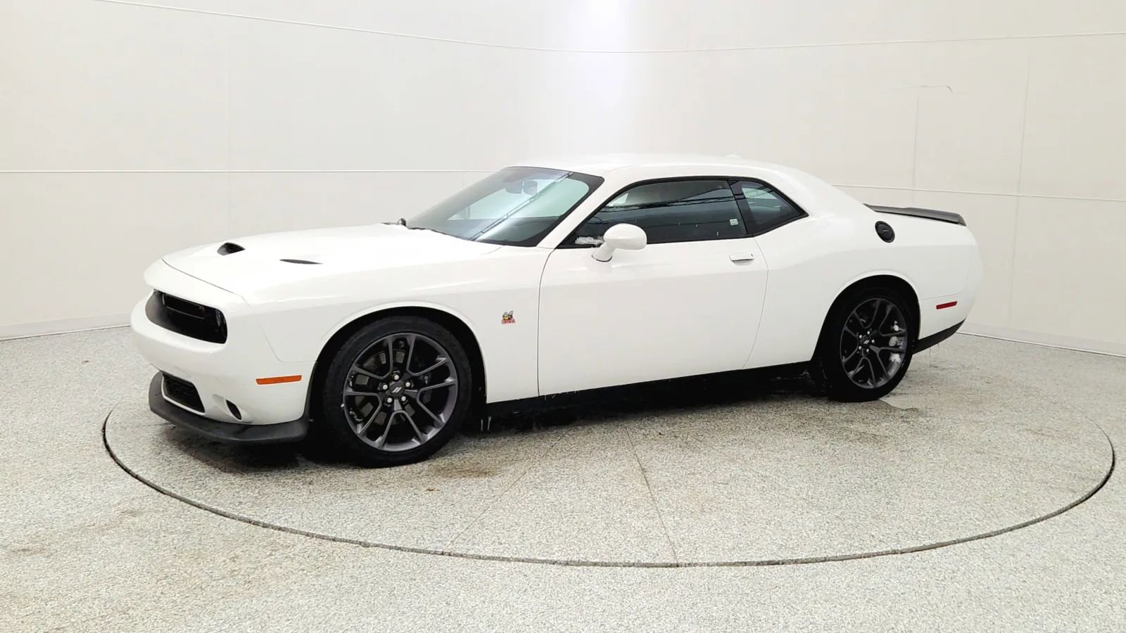 Used 2023 Dodge Challenger R/T Scat Pack w/ Plus Package image 3