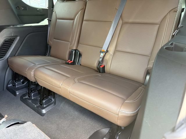 Used 2023 Chevrolet Tahoe High Country w/ Premium Package 2 RWD image 17