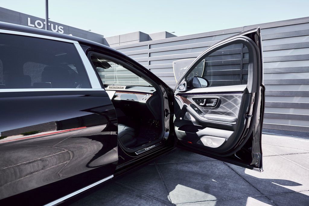 Used 2021 Mercedes-Benz Maybach S 580 4MATIC image 23