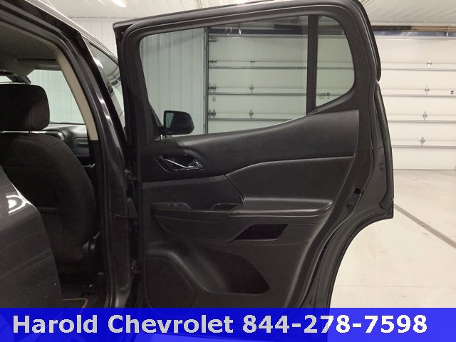 Used 2018 GMC Acadia SLE image 8