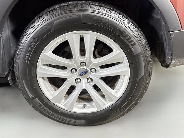 Used 2018 Ford Explorer XLT AWD/4WD image 32
