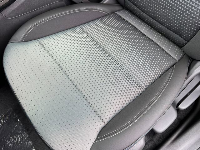 New 2026 Chevrolet Trax LT image 8