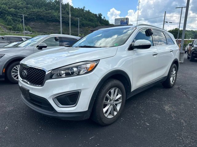 Used 2016 Kia Sorento FWD image 3