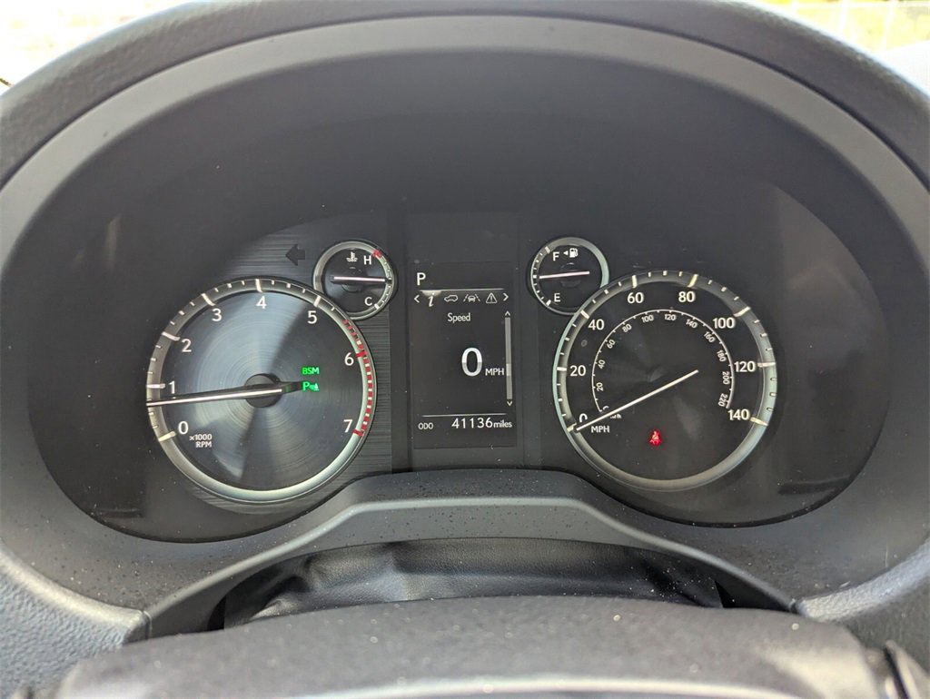 Used 2020 Lexus GX 460 Premium w/ Premium Package image 34