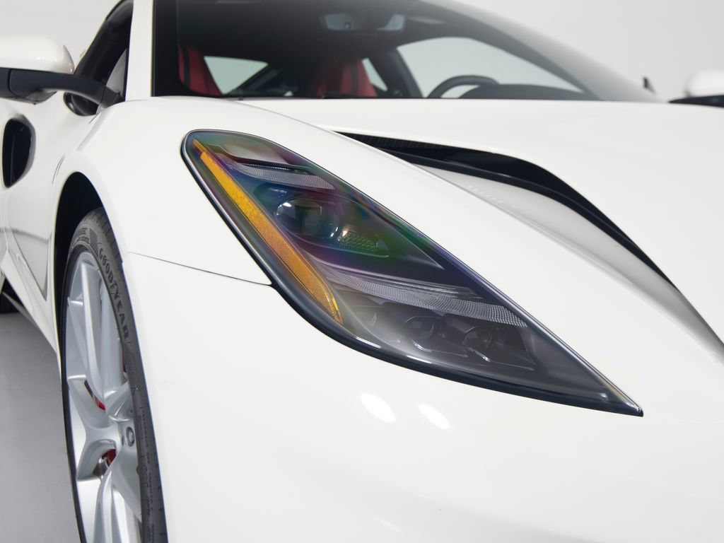 Used 2025 Lotus Emira RWD image 40