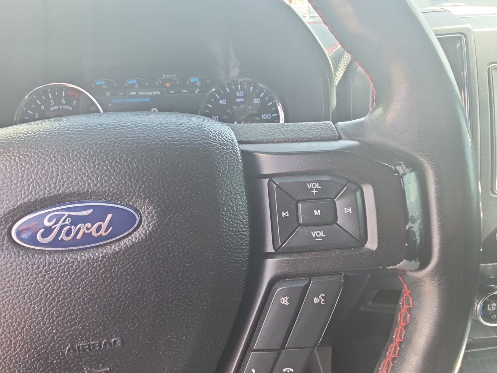 Used 2019 Ford Expedition Limited w/ Equipment Group 303A RWD image 22