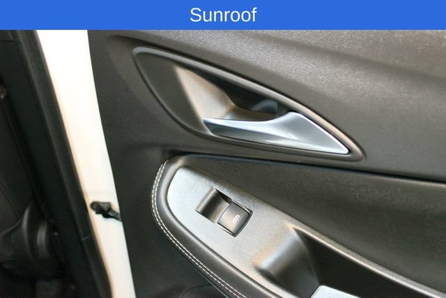 Used 2025 Buick Encore GX Avenir w/ Avenir Technology Package AWD/4WD image 13