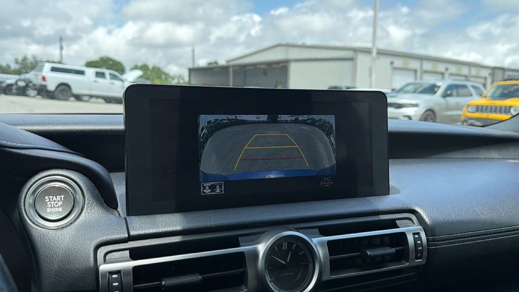 Used 2021 Lexus IS 350 F Sport w/ Navigation Package image 21