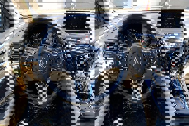 Used 2024 Acura RDX SH-AWD image 4