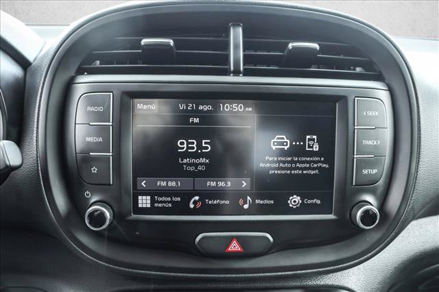 Used 2024 Kia Soul LX w/ Option Group 015 FWD image 16