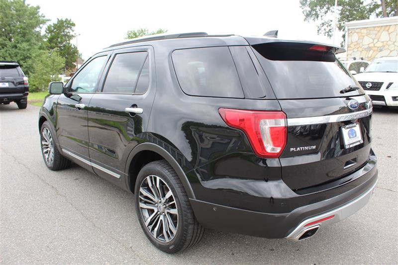 Used 2016 Ford Explorer Platinum AWD/4WD image 5