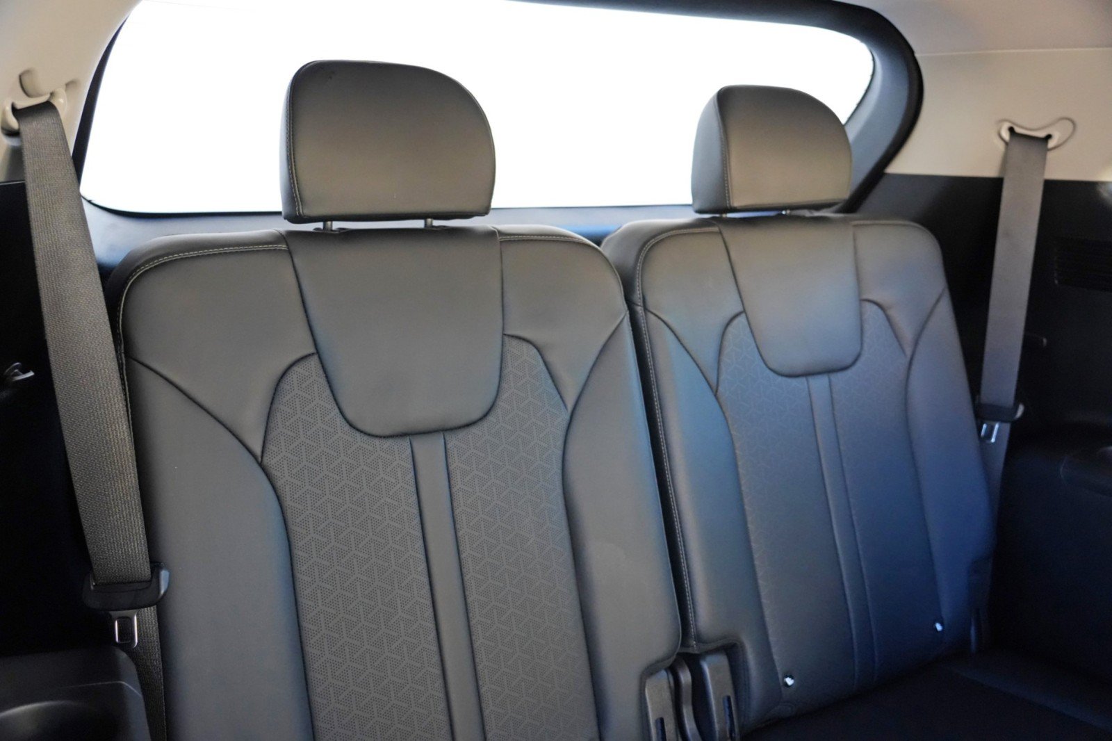 Used 2021 Kia Sorento EX FWD image 40