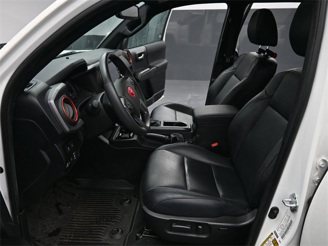 Used 2023 Toyota Tacoma TRD Sport image 11