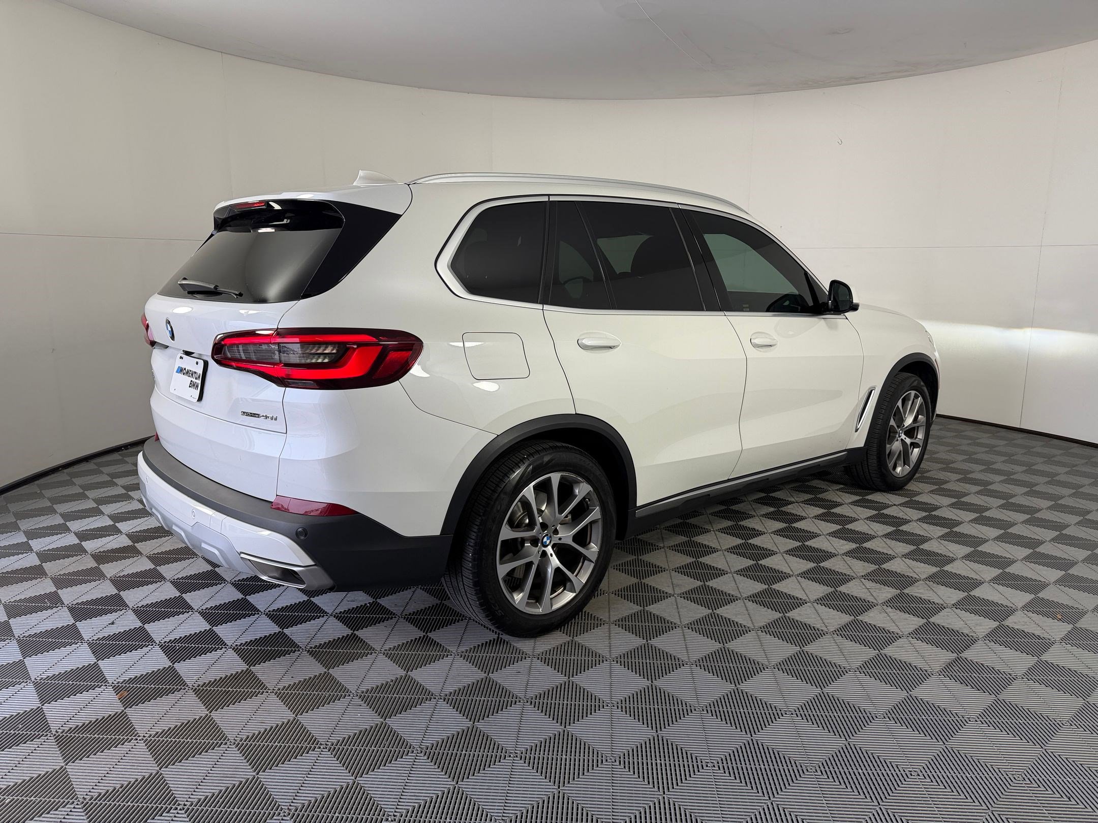 Used 2023 BMW X5 sDrive40i RWD image 9