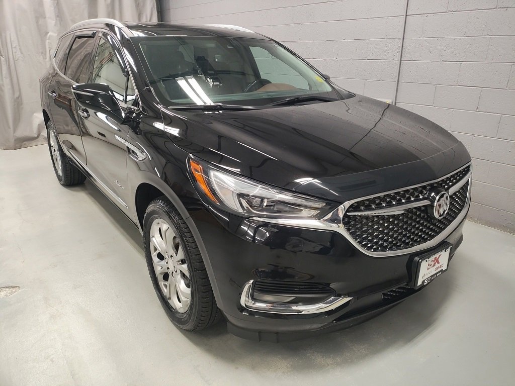 Used 2021 Buick Enclave Avenir w/ Avenir Technology Package image 5