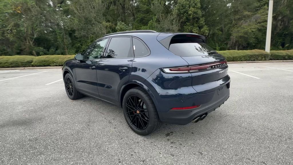 New 2026 Porsche Cayenne S image 6