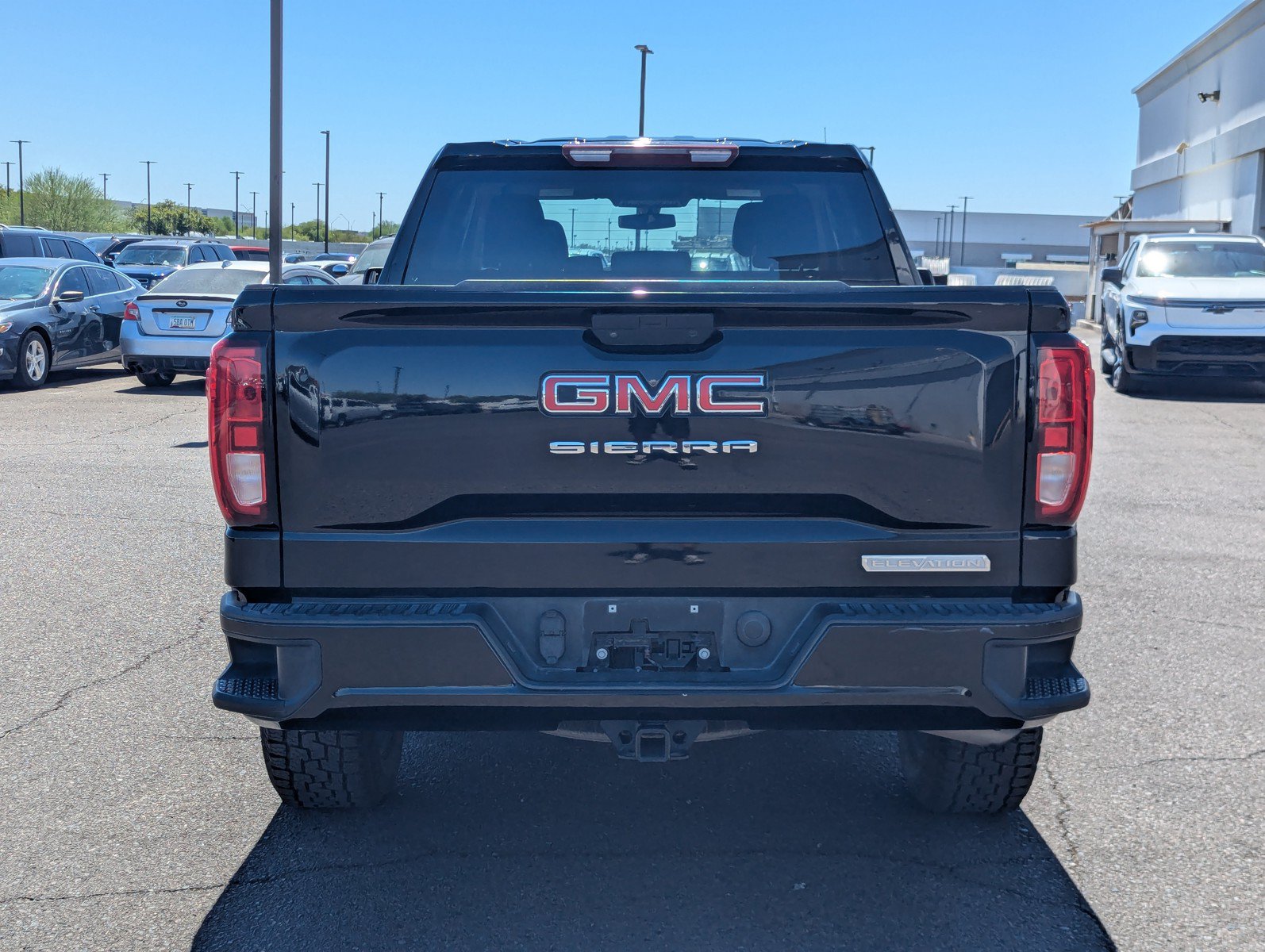 Used 2020 GMC Sierra 1500 Elevation w/ Elevation Value Package RWD image 4